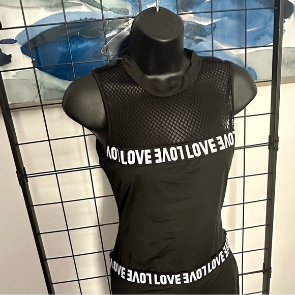 BLACK LETTER BAND PATCH FISHNET DESIGN TOP SHORTS SET - Picture 5 of 13